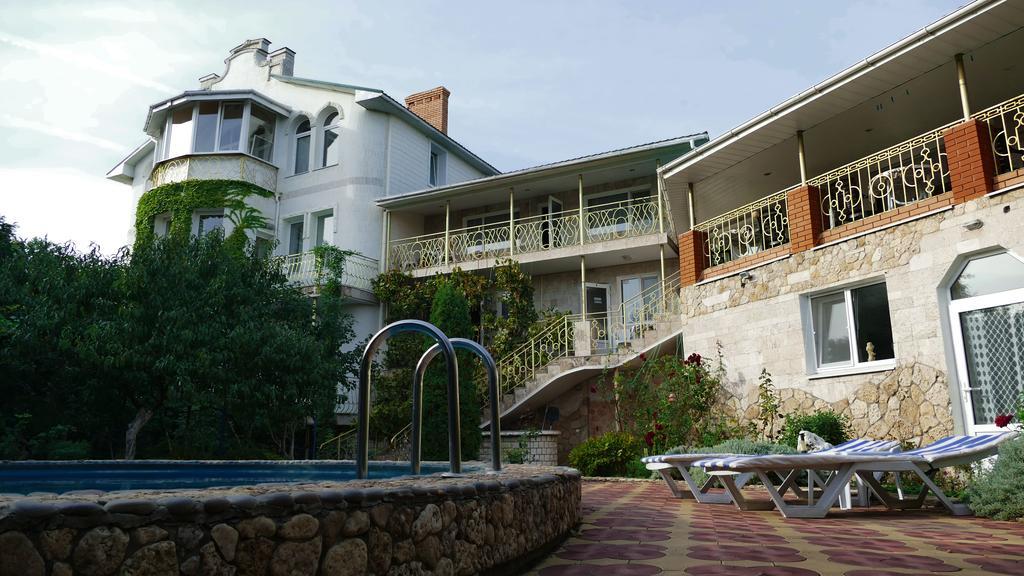 Hotel Nautilus Odesa Exterior foto
